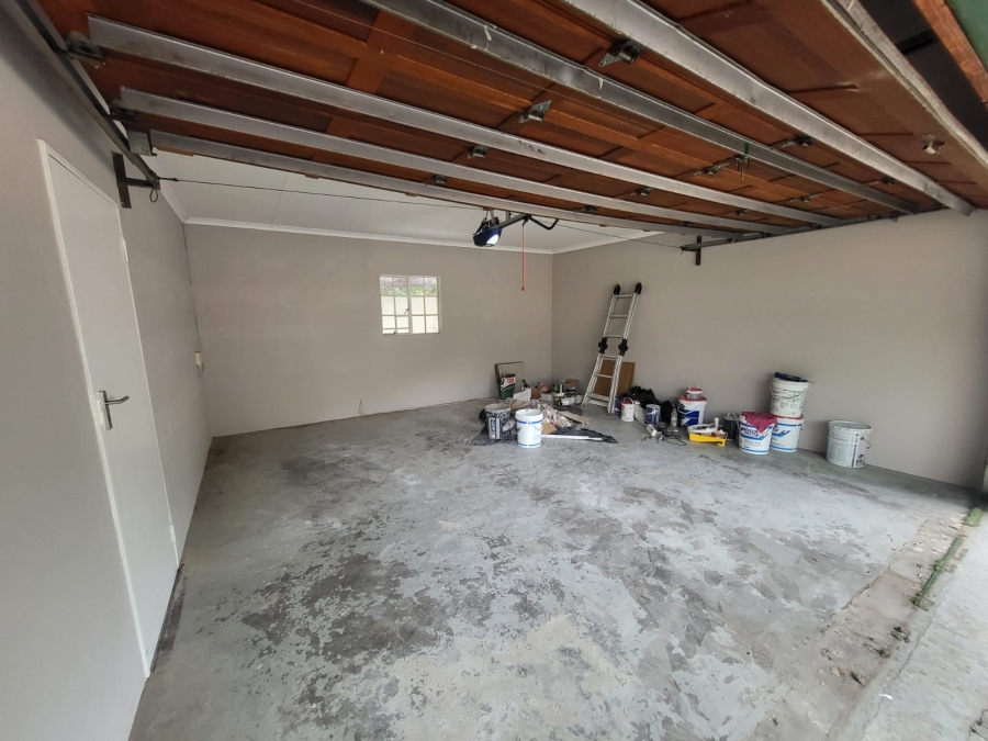 3 Bedroom Property for Sale in Boschdal North West